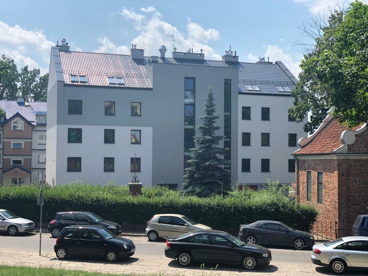 Apartament Przy Zachodnim オルシュティン エクステリア 写真